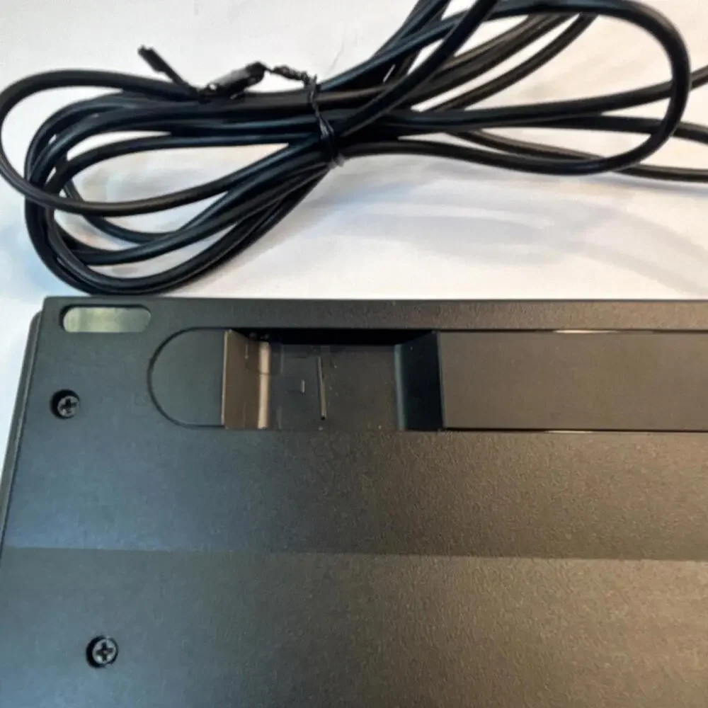 Dell Wired USB Standard Plug‎ & Play Keyboard English